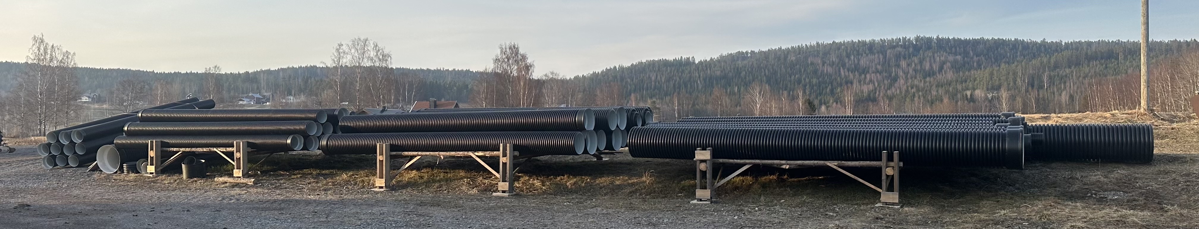 Bild över lagret på vägtrummor, banner picture